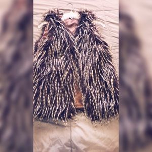 💕Smoky Grey Faux Fur Vest 💕